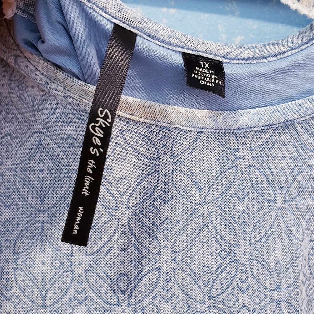 Skye's The Limit Printed Top Size 1x - image 5
